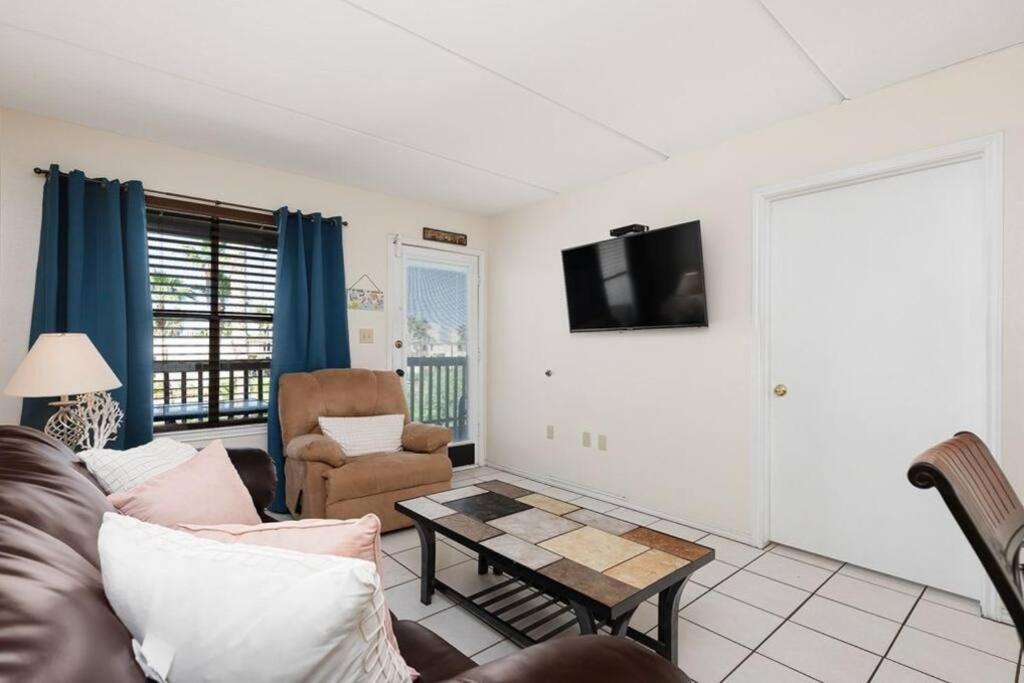2 Bed 2 Bath Condo By Beach With Resort Pool South Padre Island Buitenkant foto